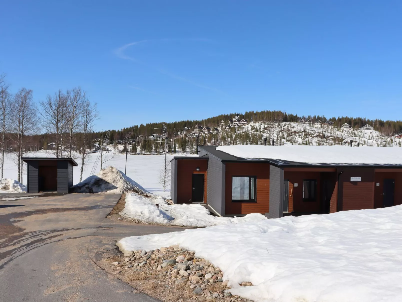 Sun&skivillas 5.-Outside