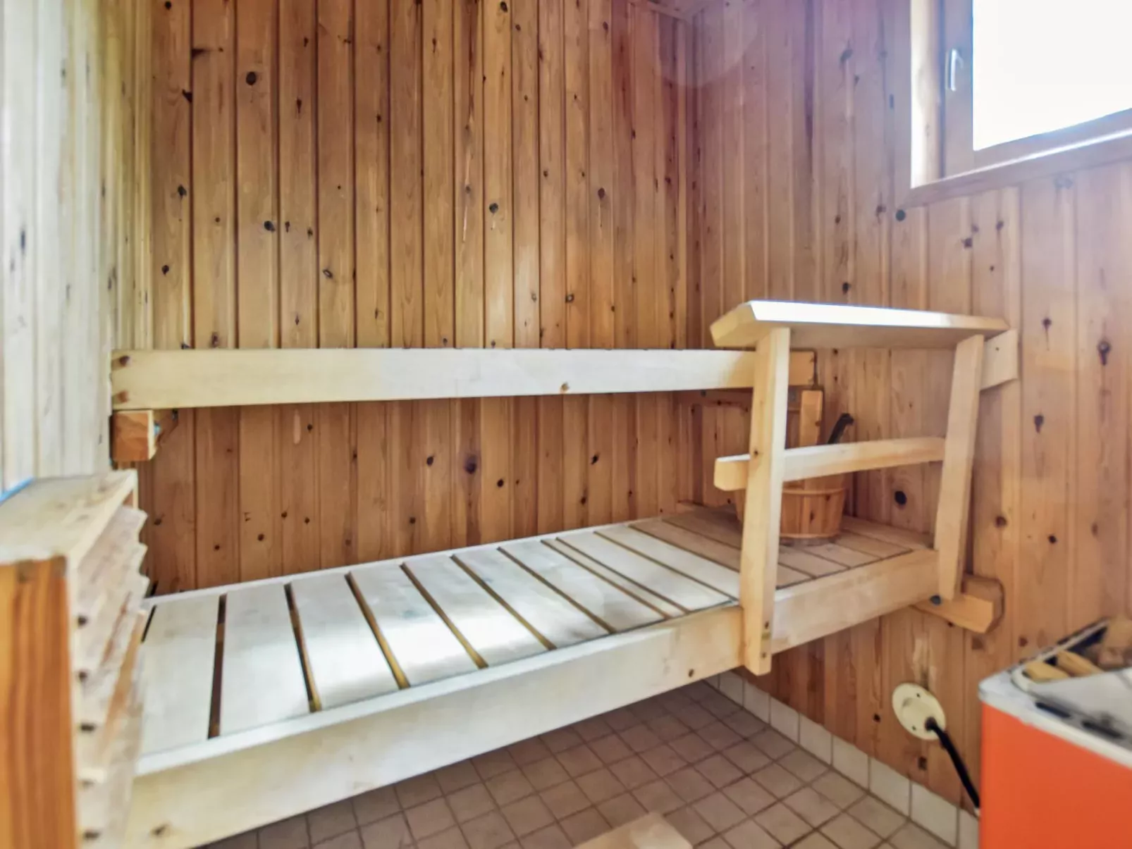 Eskelänniemi-Dedans