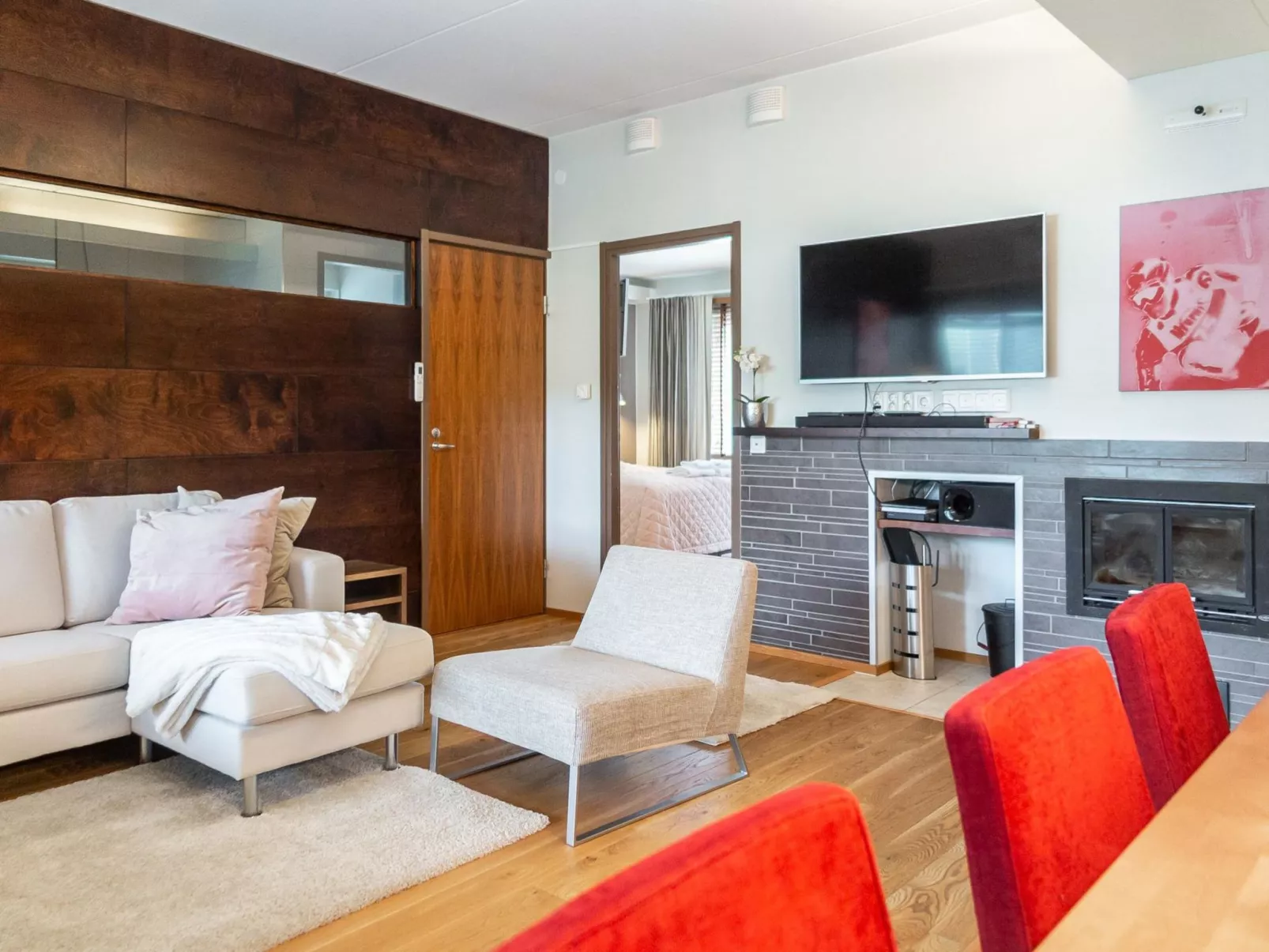 Tahko spa suites orange b 1-Inside