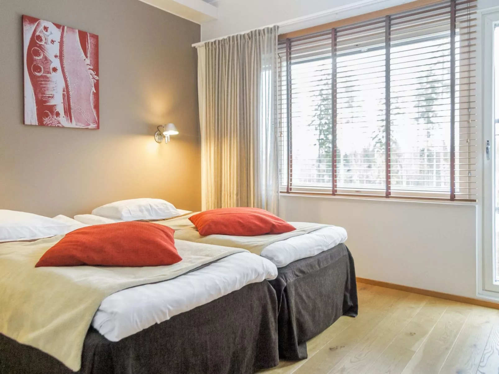 Tahko spa suites orange a 8-Inside