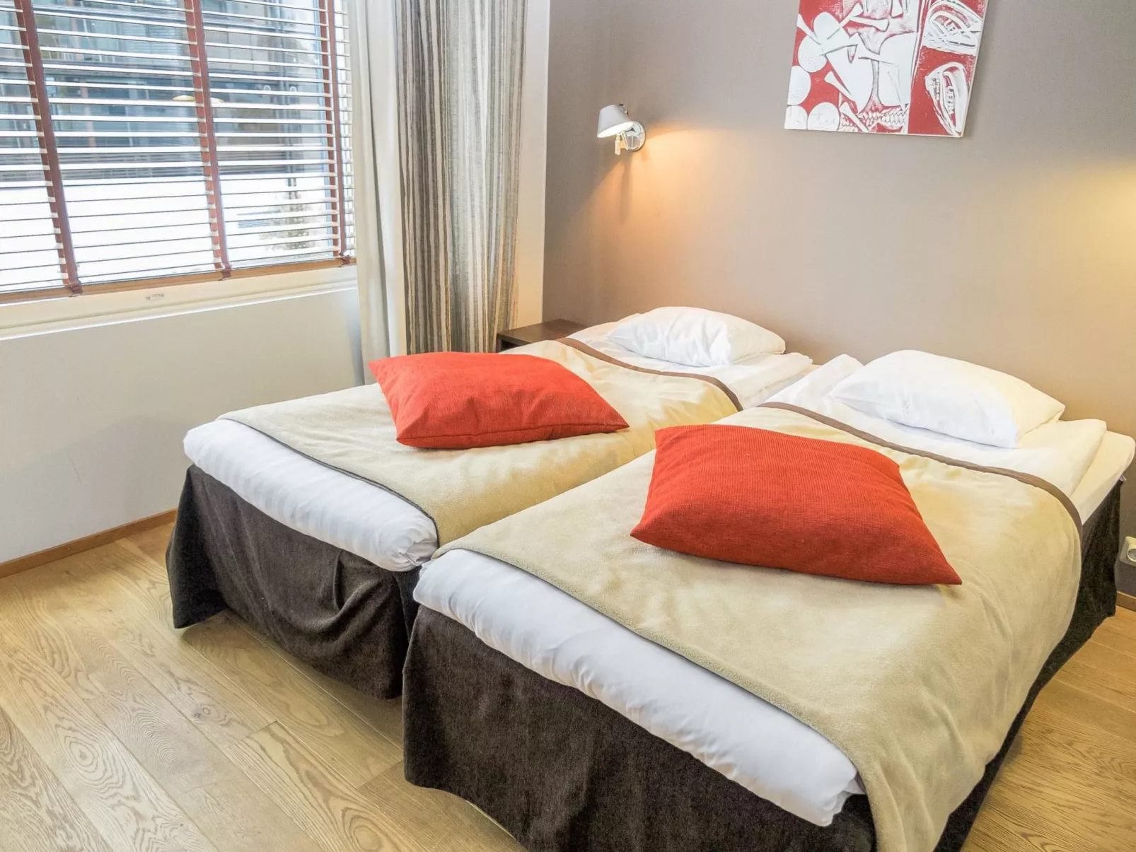 Tahko spa suites orange a 8-Inside