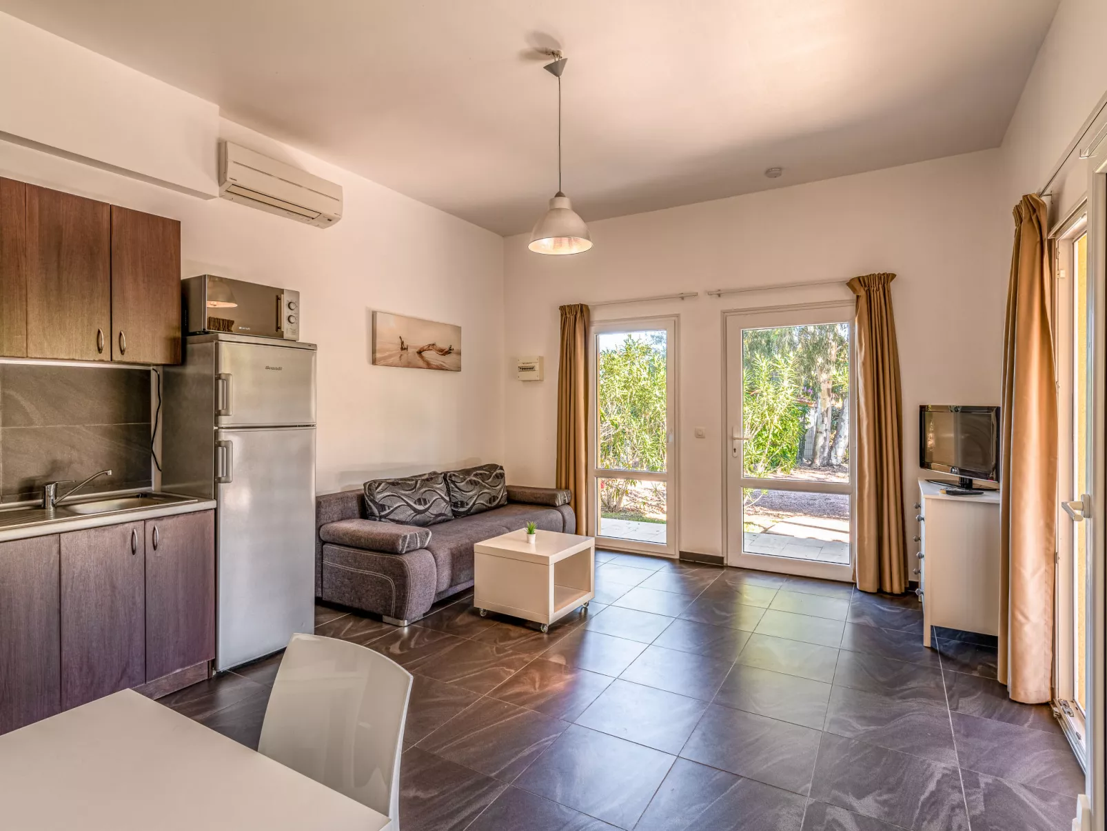 Residence Marina di Favone, T2, 2-4 pers-Inside