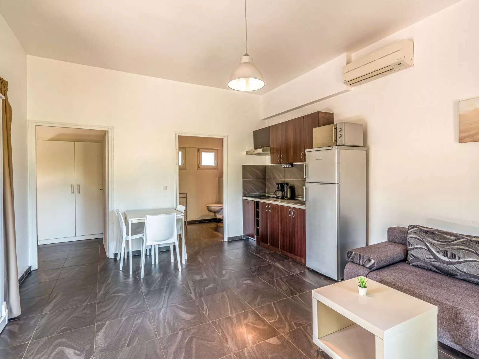 Residence Marina di Favone, T2, 2-4 pers-Inside