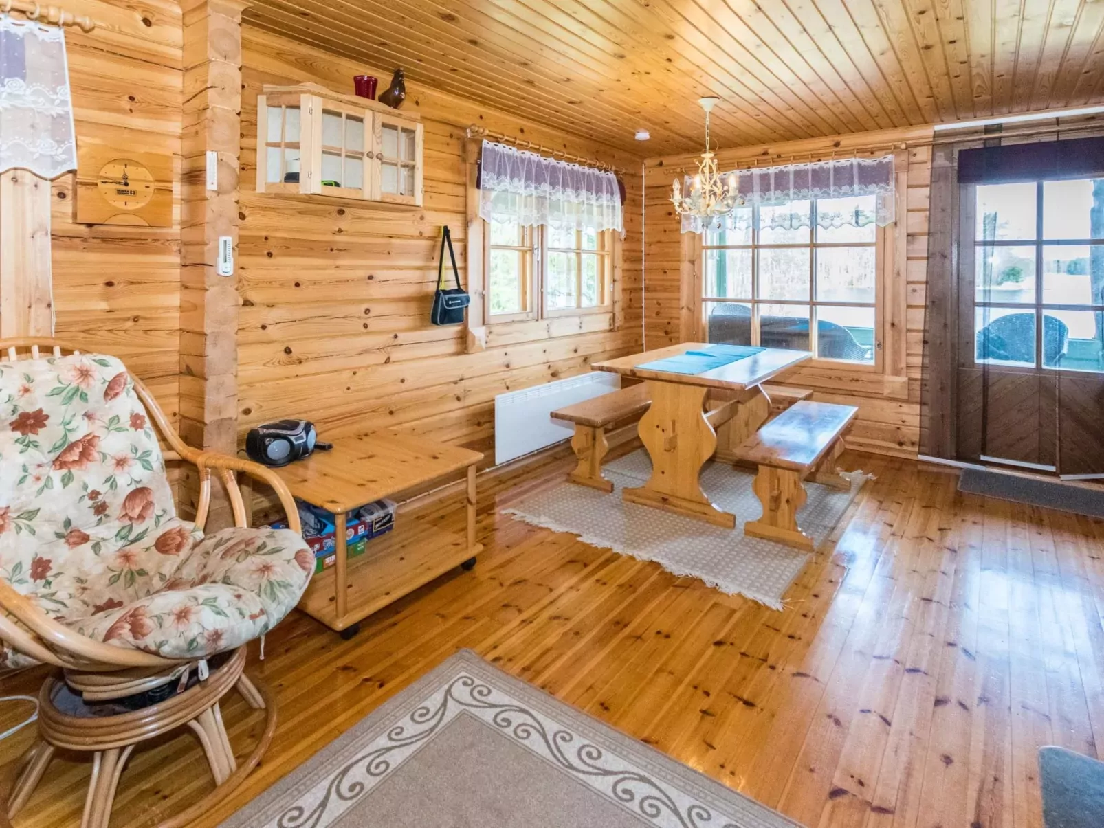 Villa koivumäki-Inside