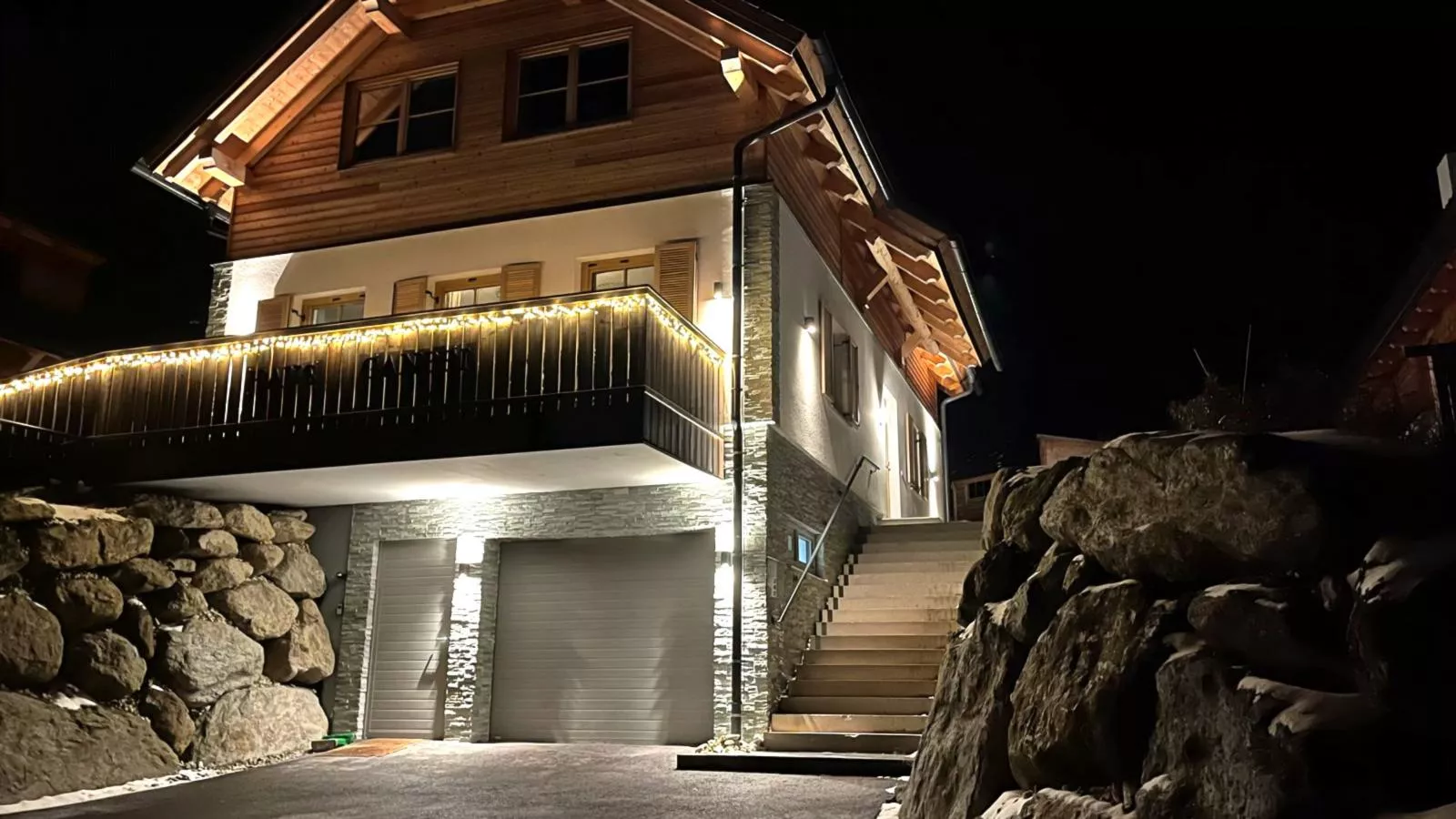 Haus Ganbei-Exterior winter