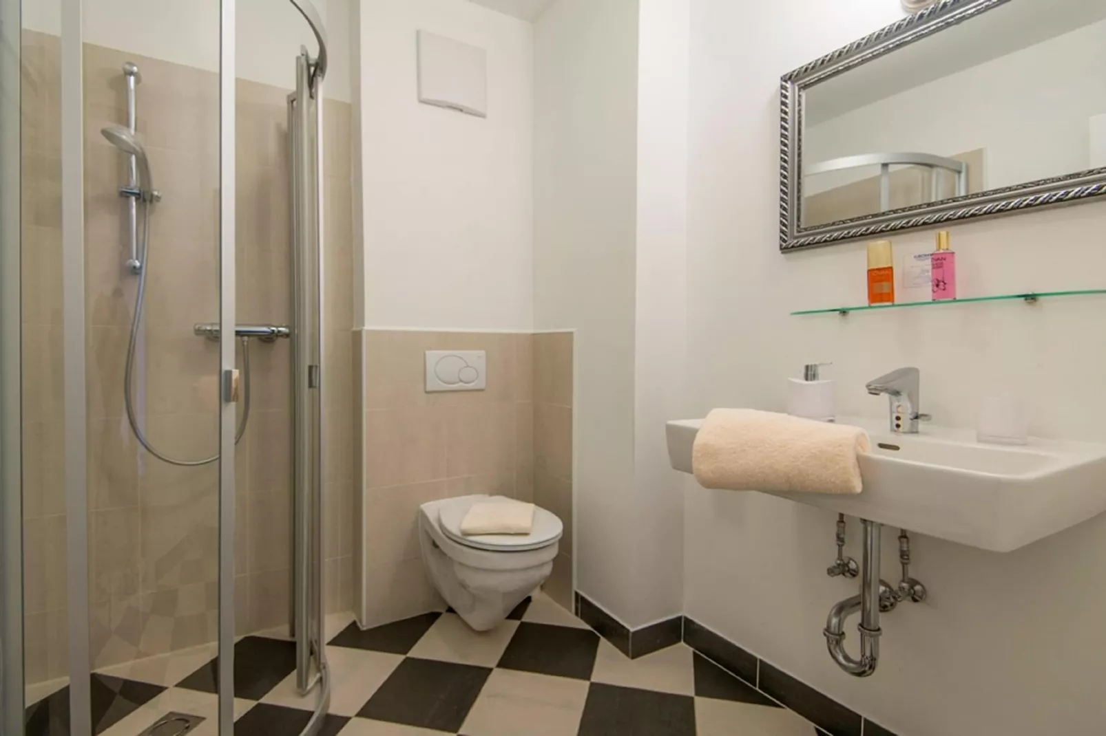 A2S Alpenhof 01-Bathroom