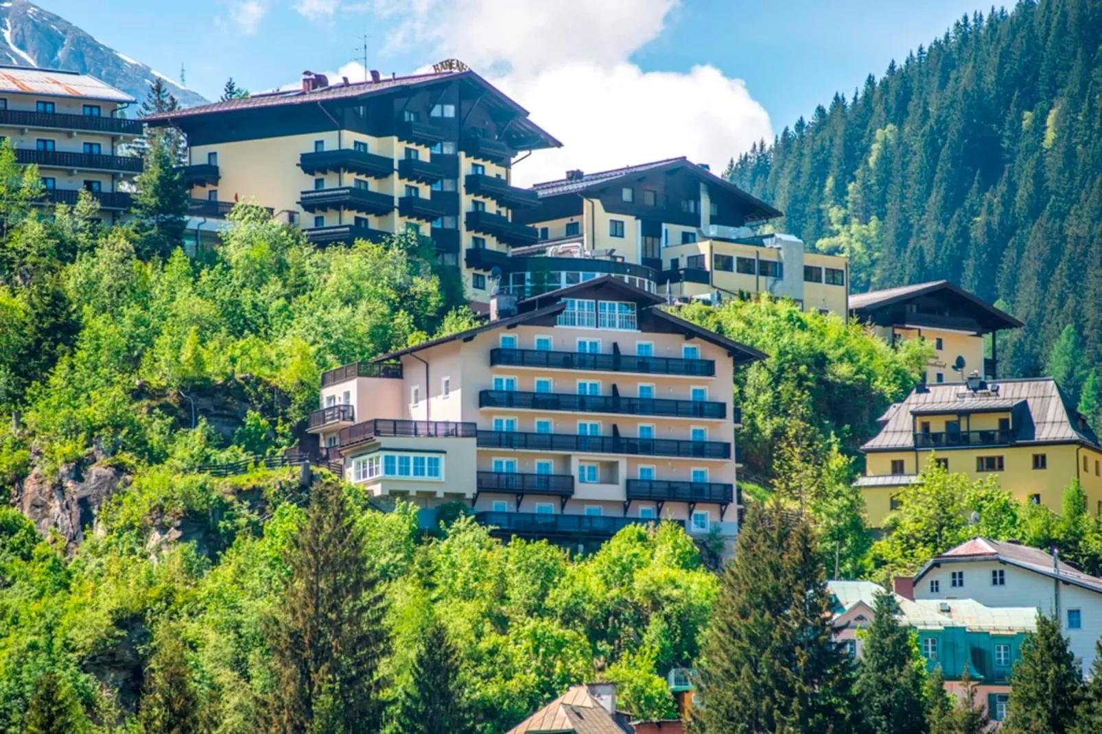 A2S Alpenhof 01-Exterior summer