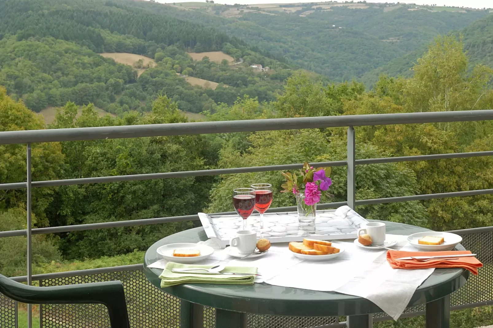 Résidence La Marquise 1-Terrace balcony