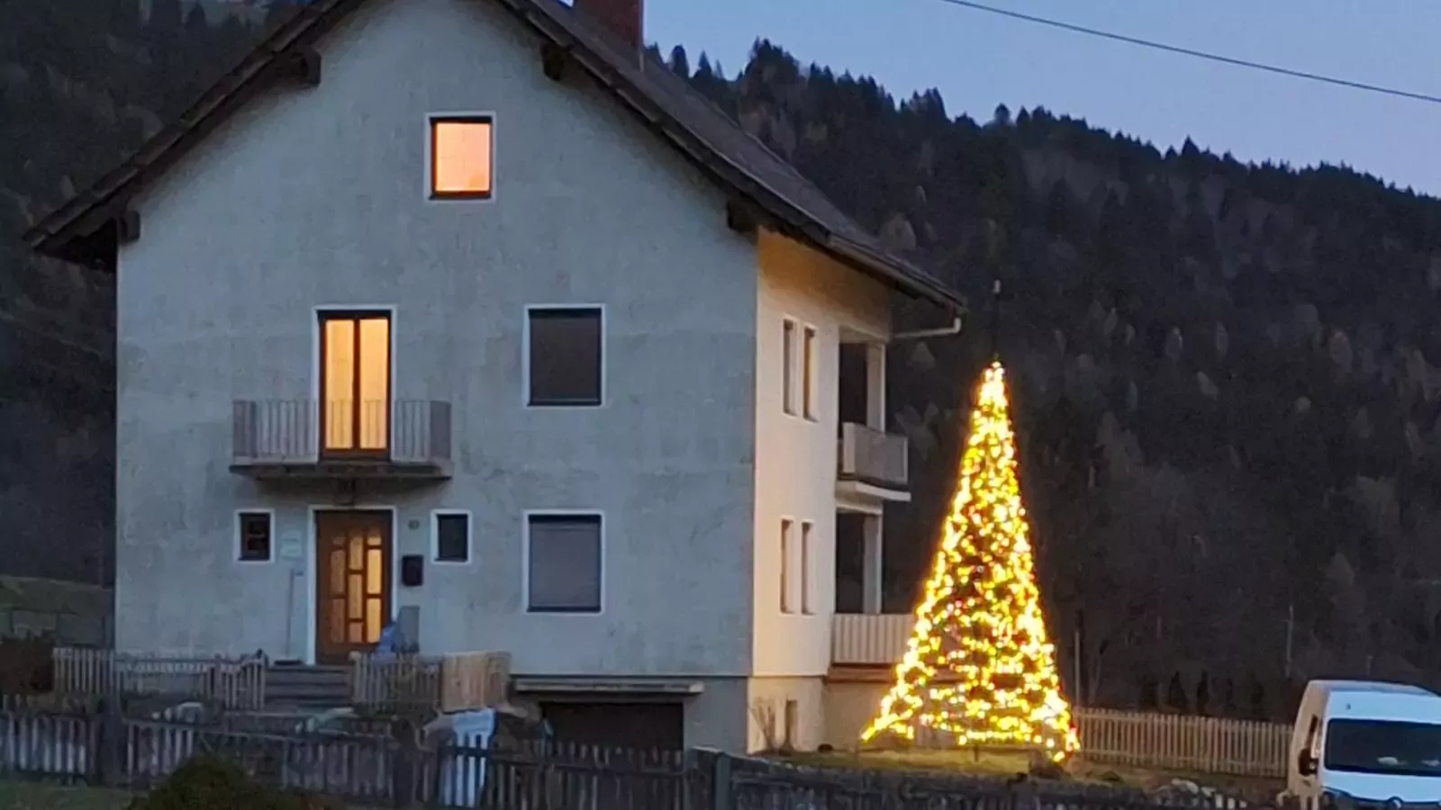 Jukbichl 1-Exterior winter