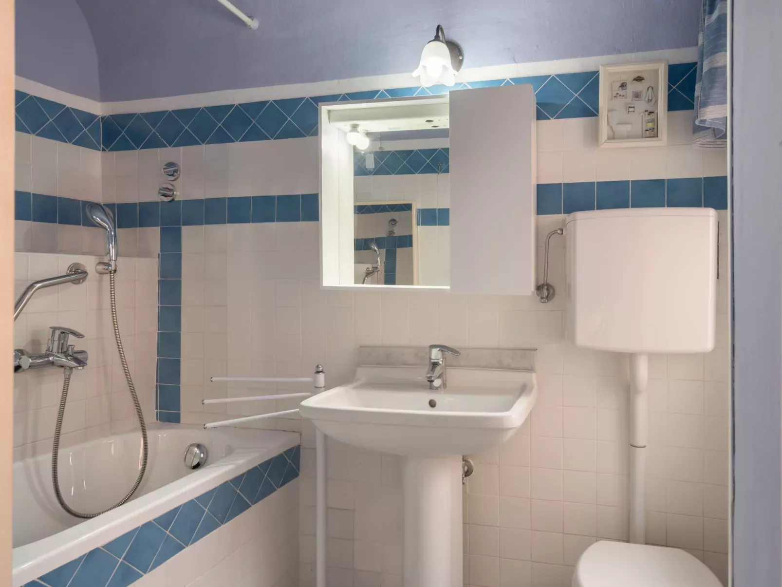 Casa della Mamma-Inside