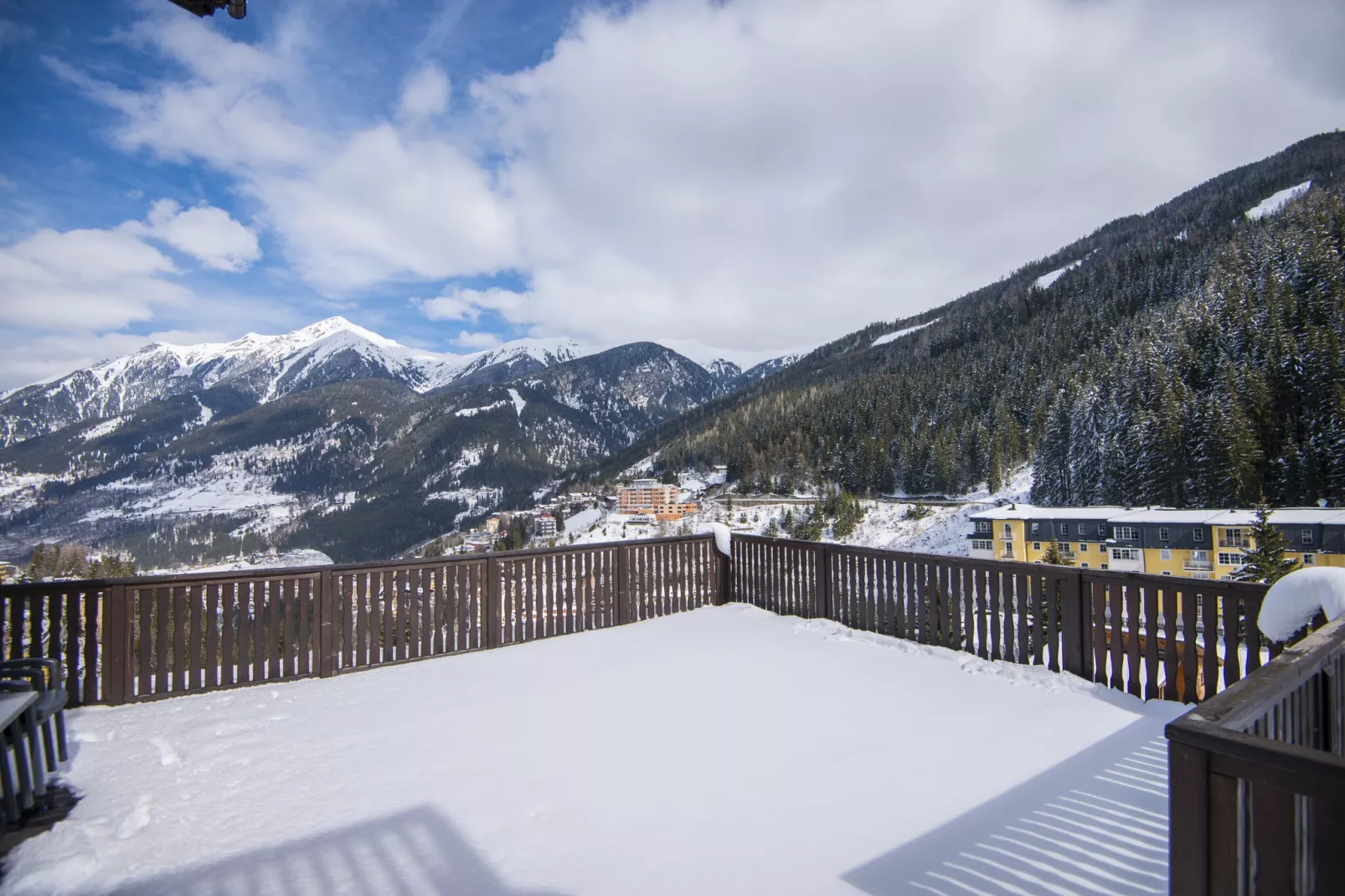 A3 Alpenhof-Terrace balcony
