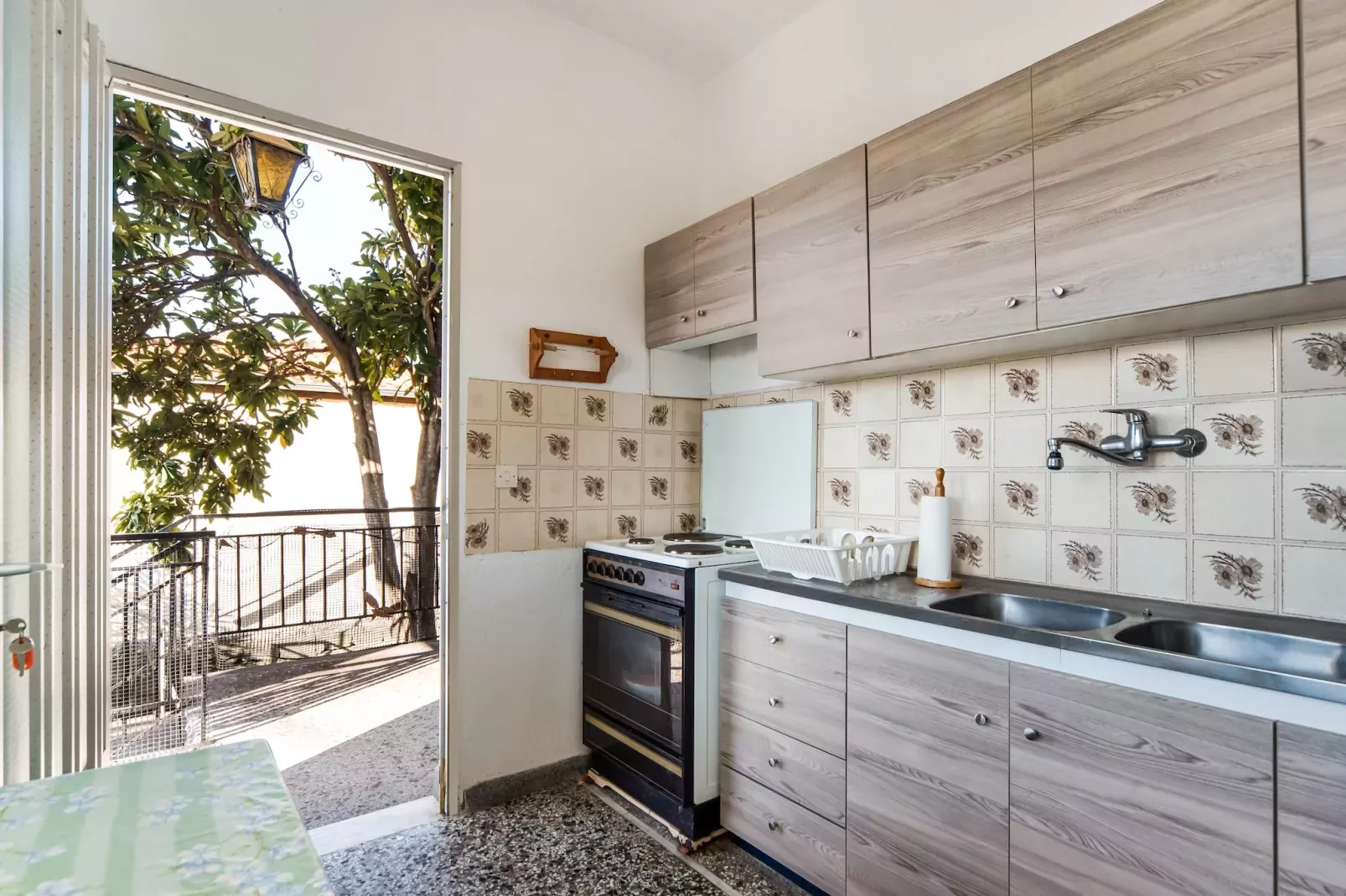 Bungalow with ocean view-Cuisine