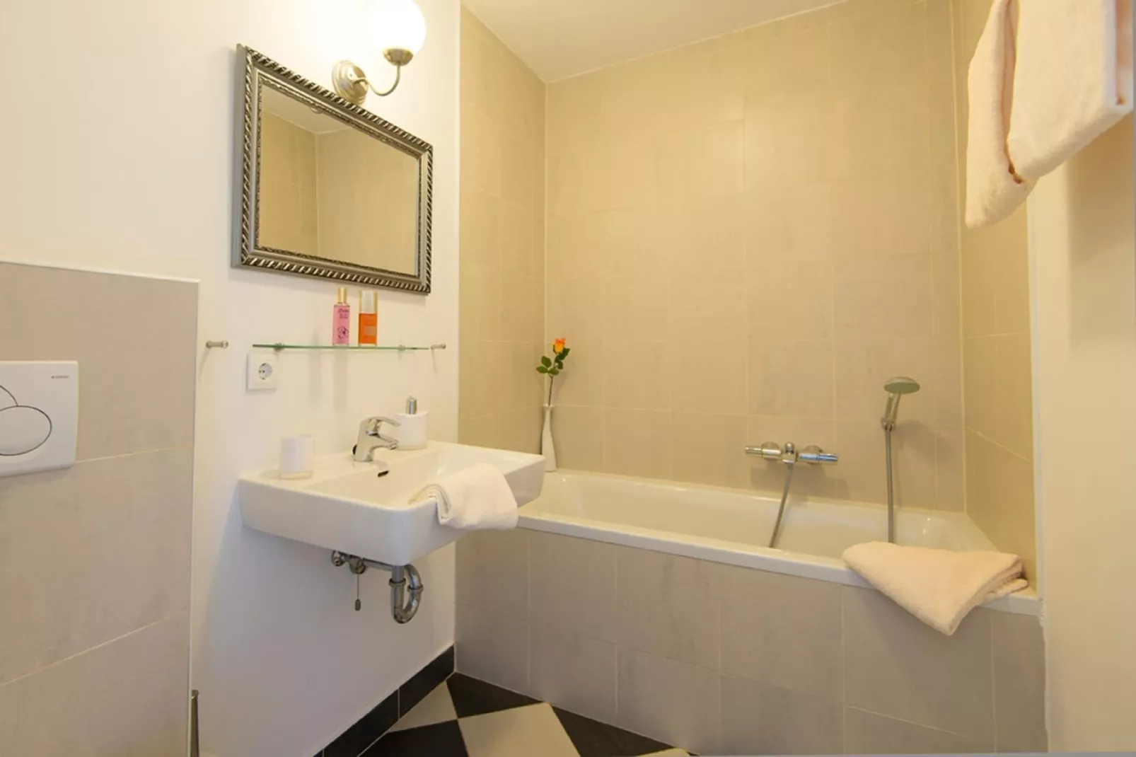 A2D Alpenhof-Bathroom