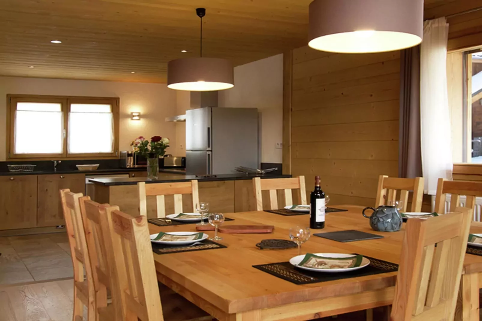 Chalet Levanna Orientale-Dining room