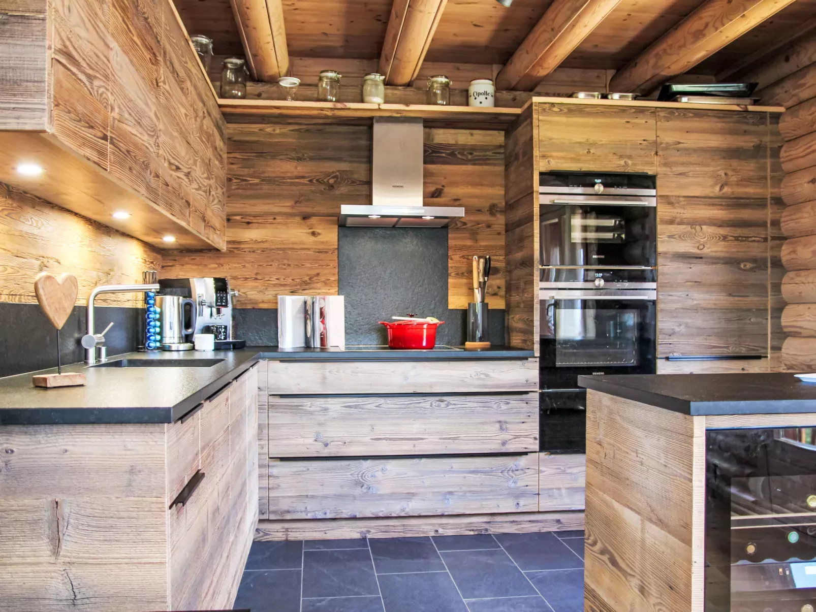 Chalet Sept-Inside
