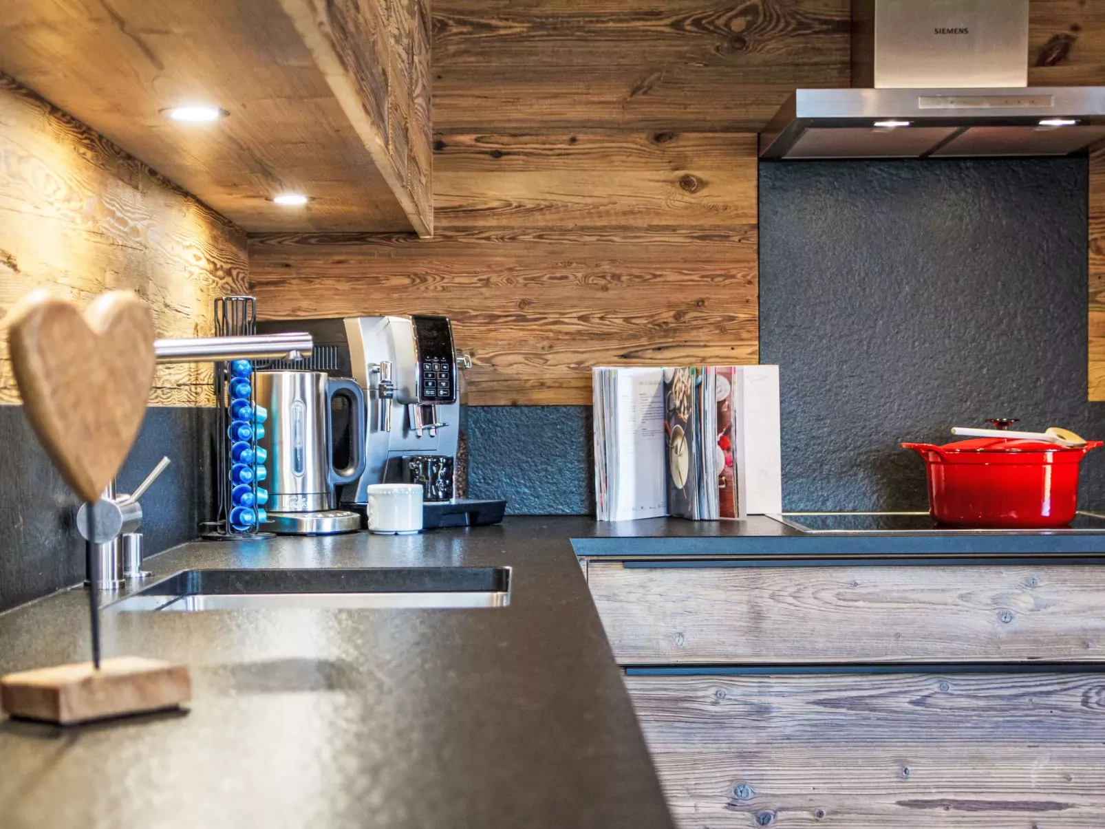 Chalet Sept-Inside