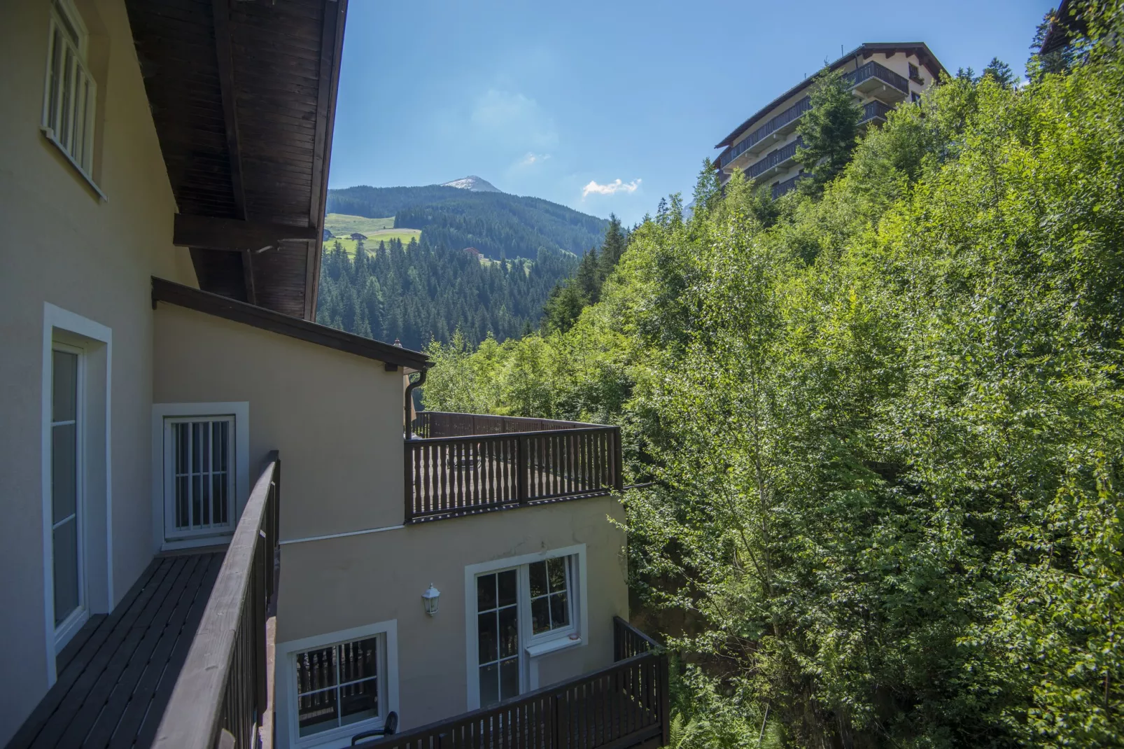 A3D Alpenhof-Terrace balcony
