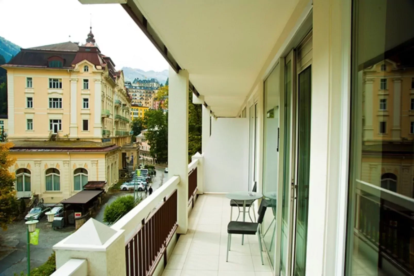 HL2 haus lothringen 02-Terrassenbalkon