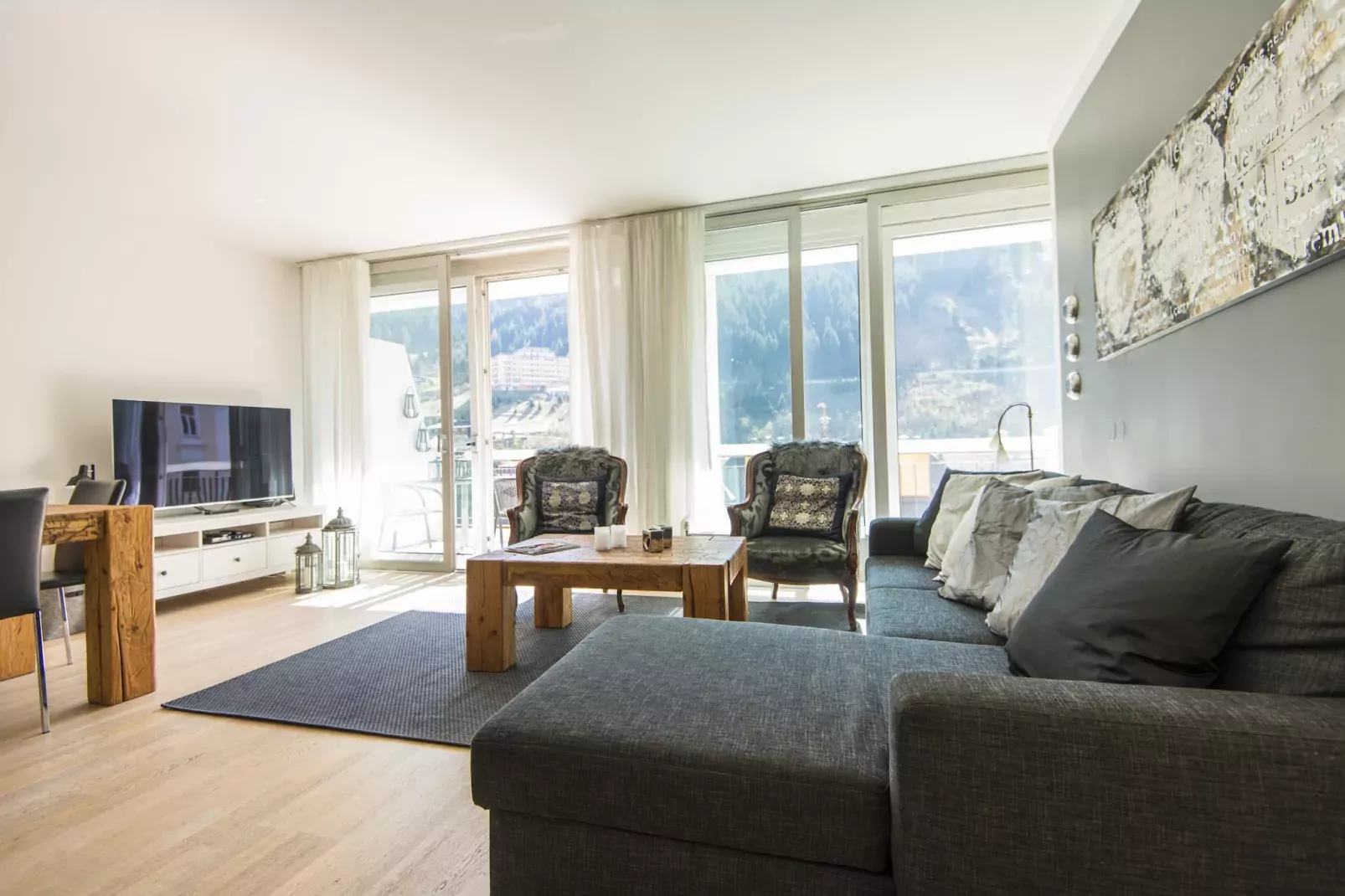 HL3S haus lothringen-Living room