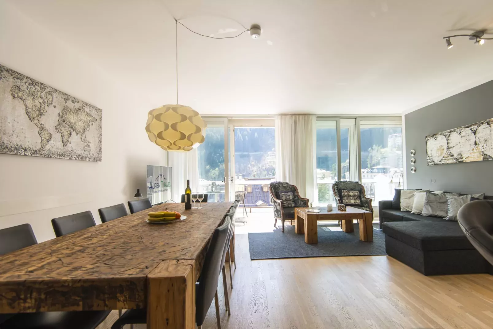 HL3S haus lothringen-Dining room