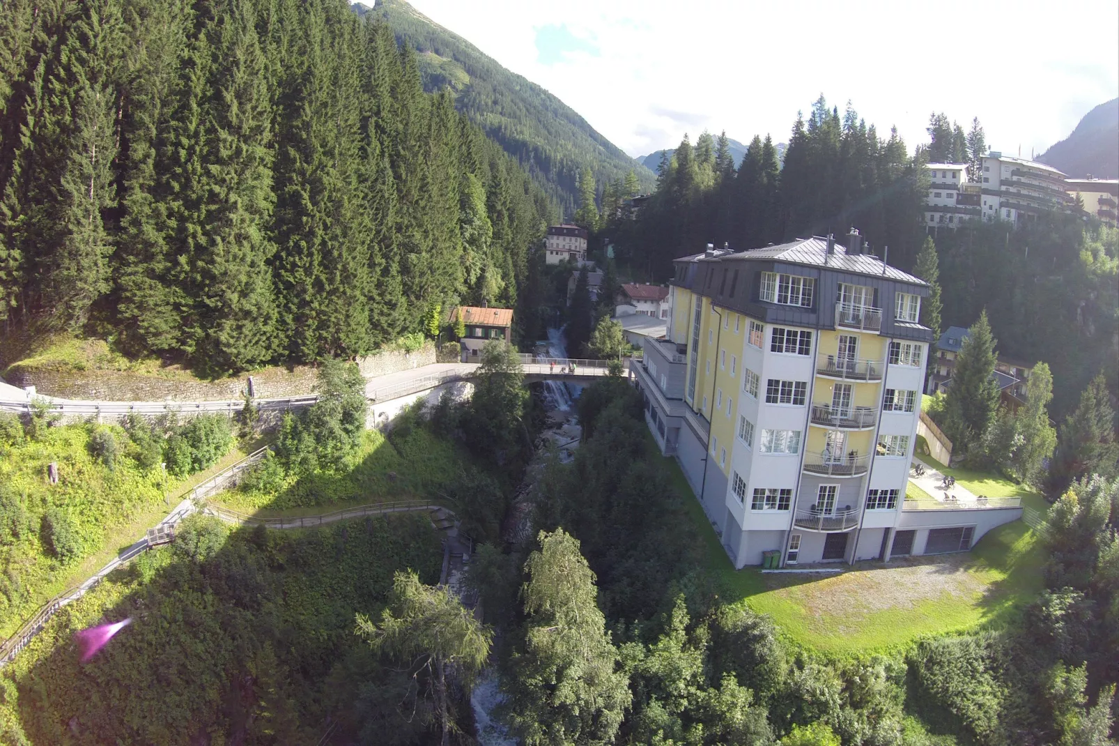 SW2 Sonnenwende-Exterior summer
