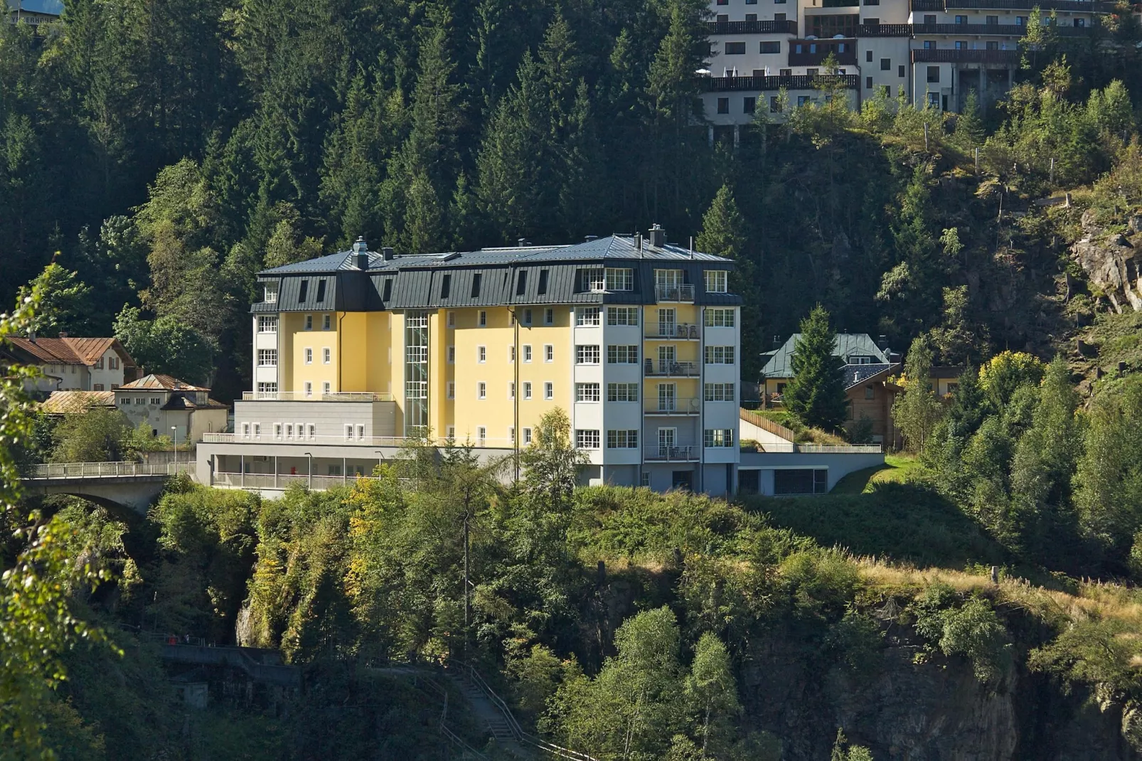 SW2S Sonnenwende-Exterior summer