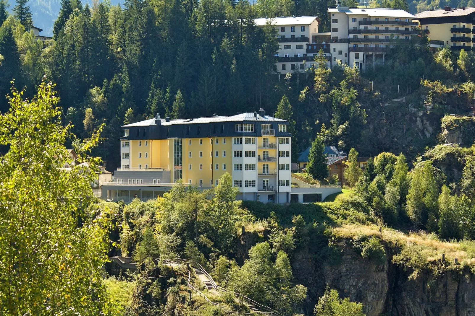 SW2S Sonnenwende-Exterior summer