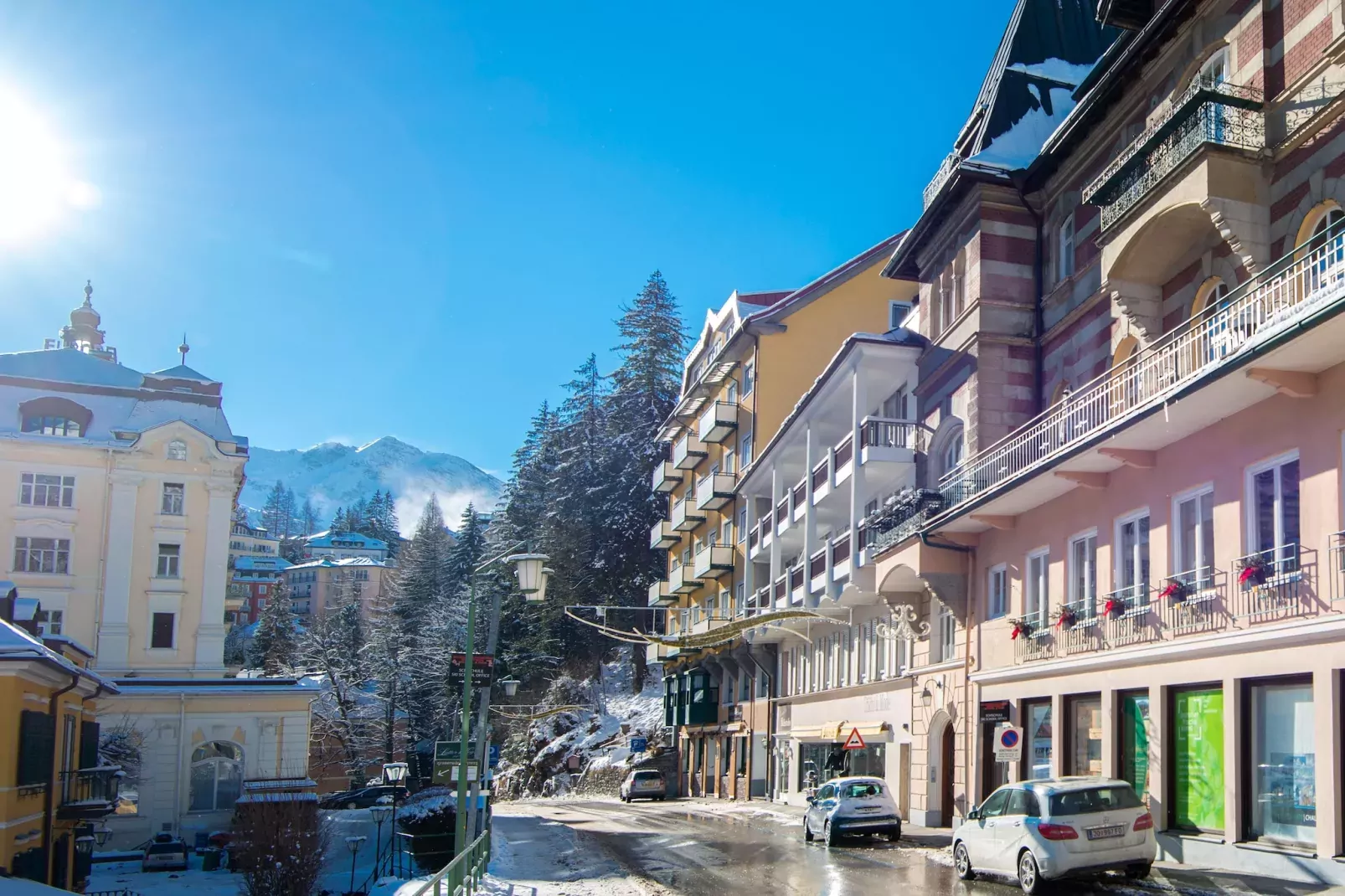 RL3 Residenz Lothringen-Exterior winter