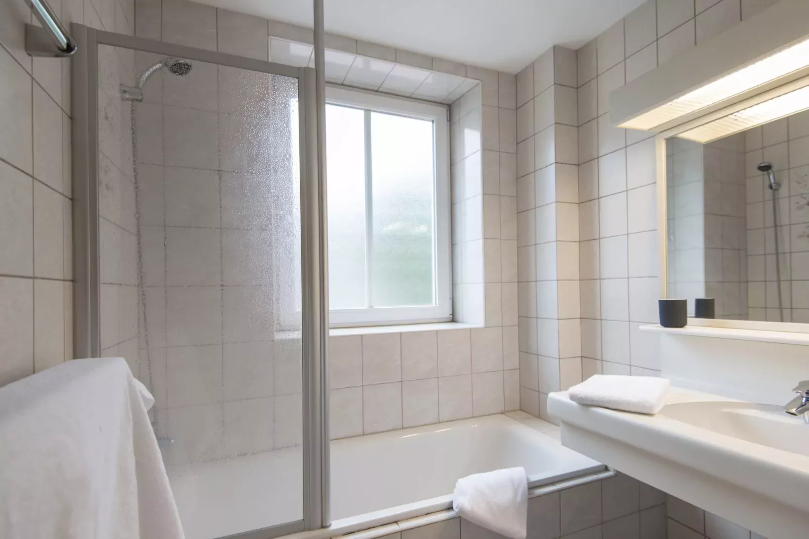 RL2C Residenz Lothringen-Bathroom