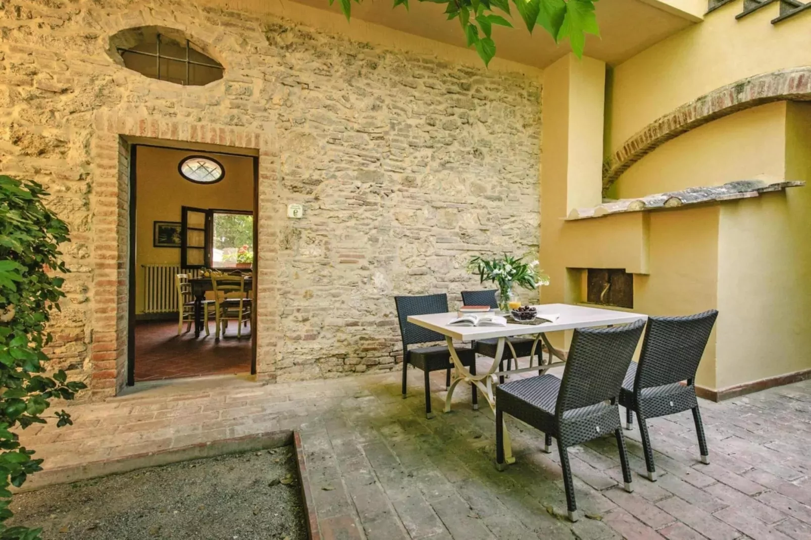 Agri-tourism Tenuta Quarrata, Santo Pietro Belvedere-bilo-Extérieur