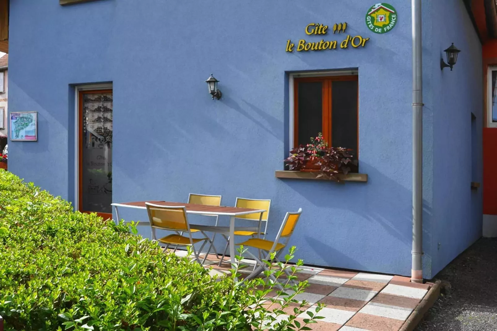 Semi-detached house Hinsbourg-Terrace balcony