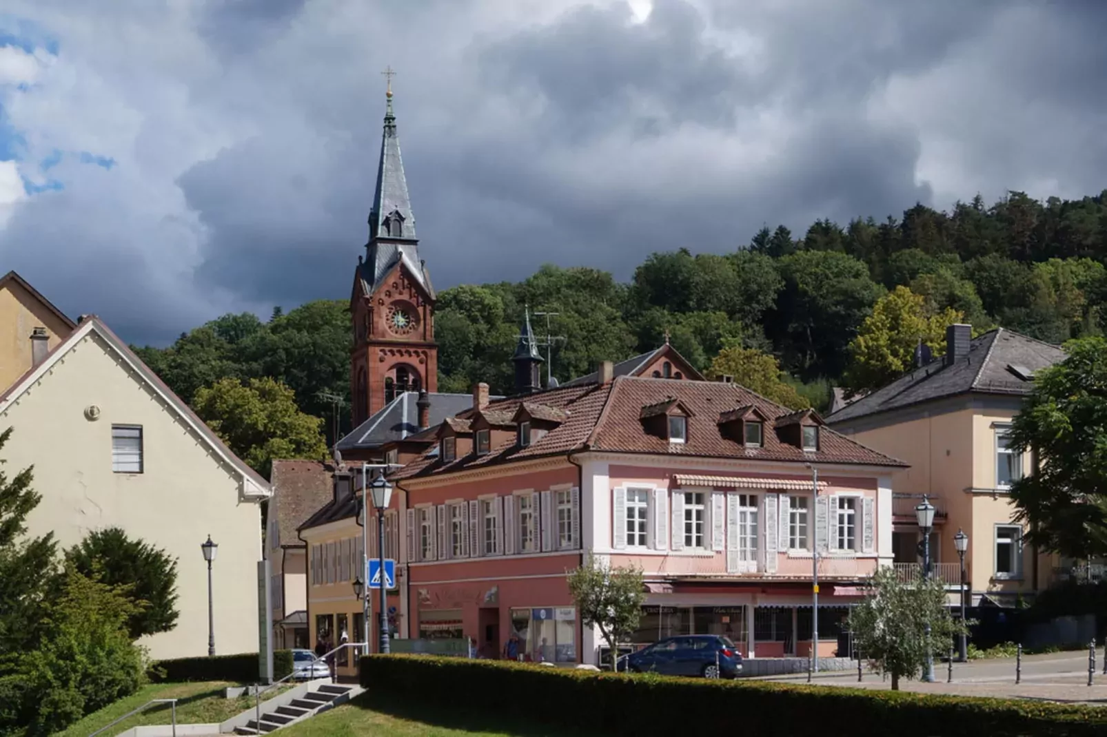 Semi-detached house Hinsbourg-Areas summer 1km