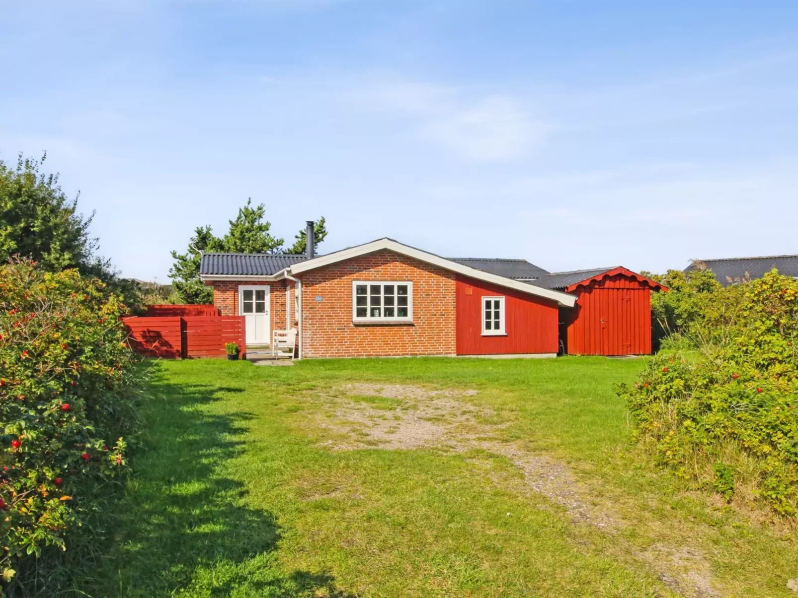 "Hendrine" - 500m from the sea-Outside