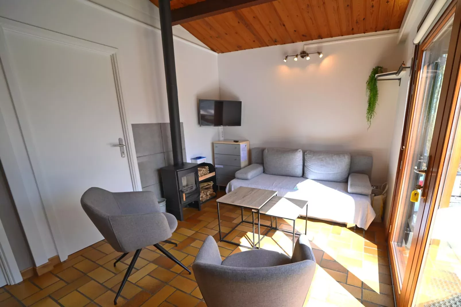 Les Trois Feuilles-Living room