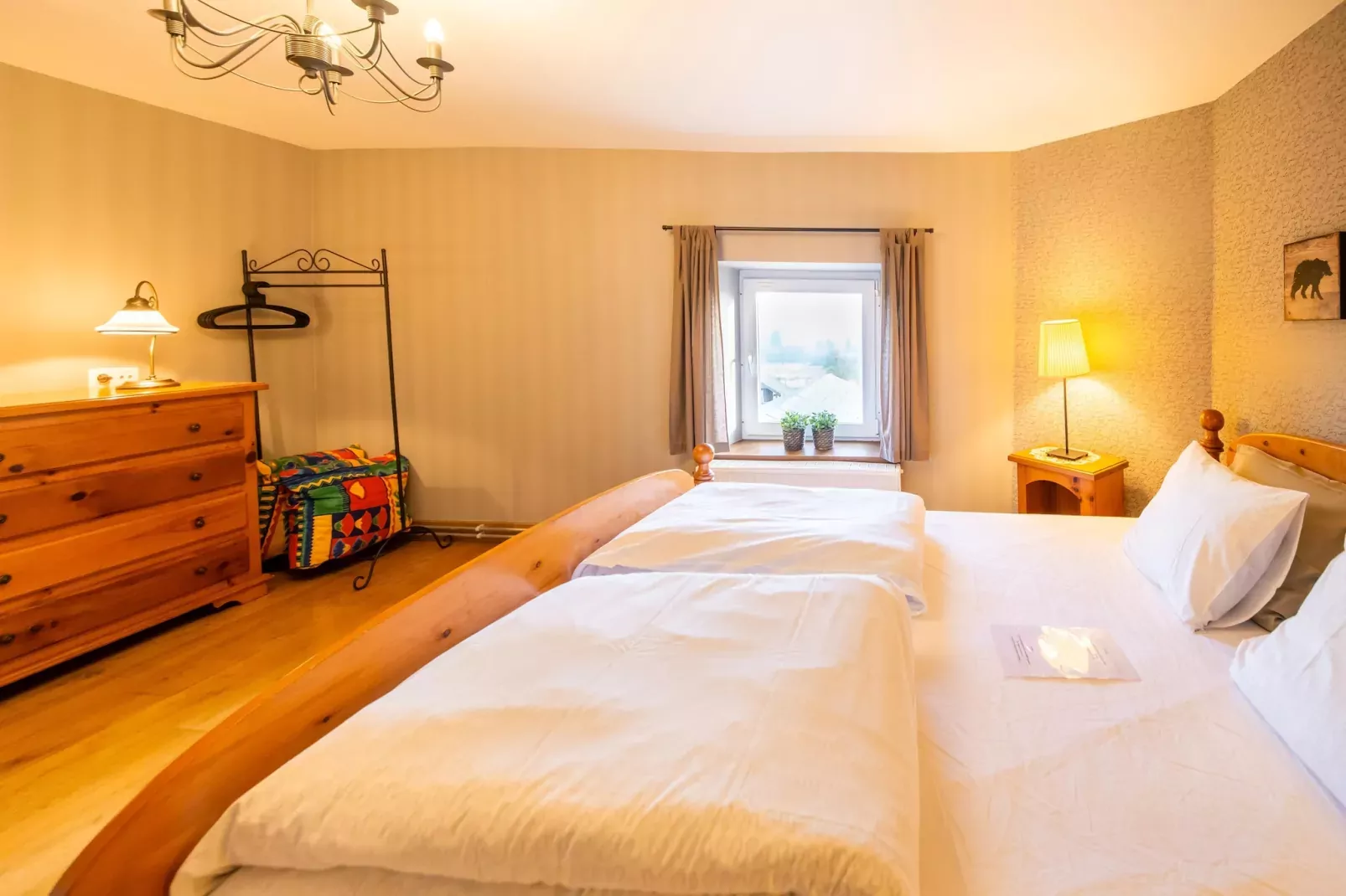 La Grande Randonnée-Bedroom