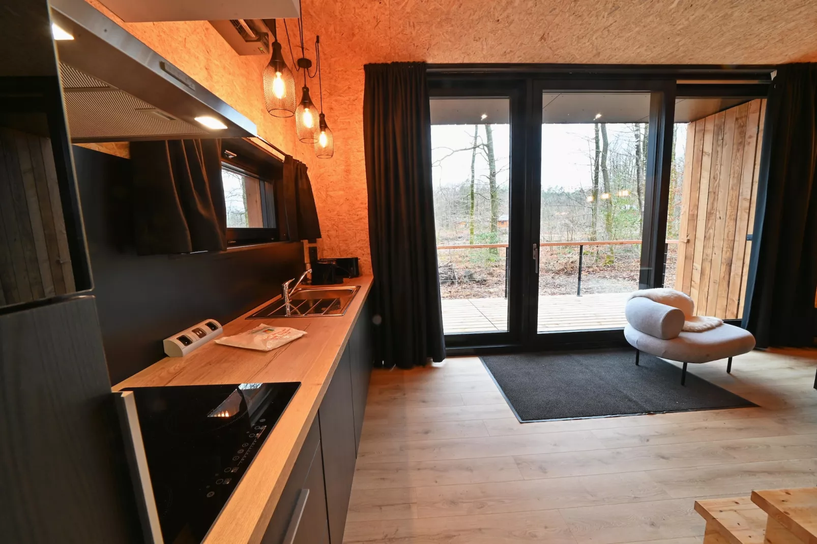 Forest Cube Tradition-Kitchen