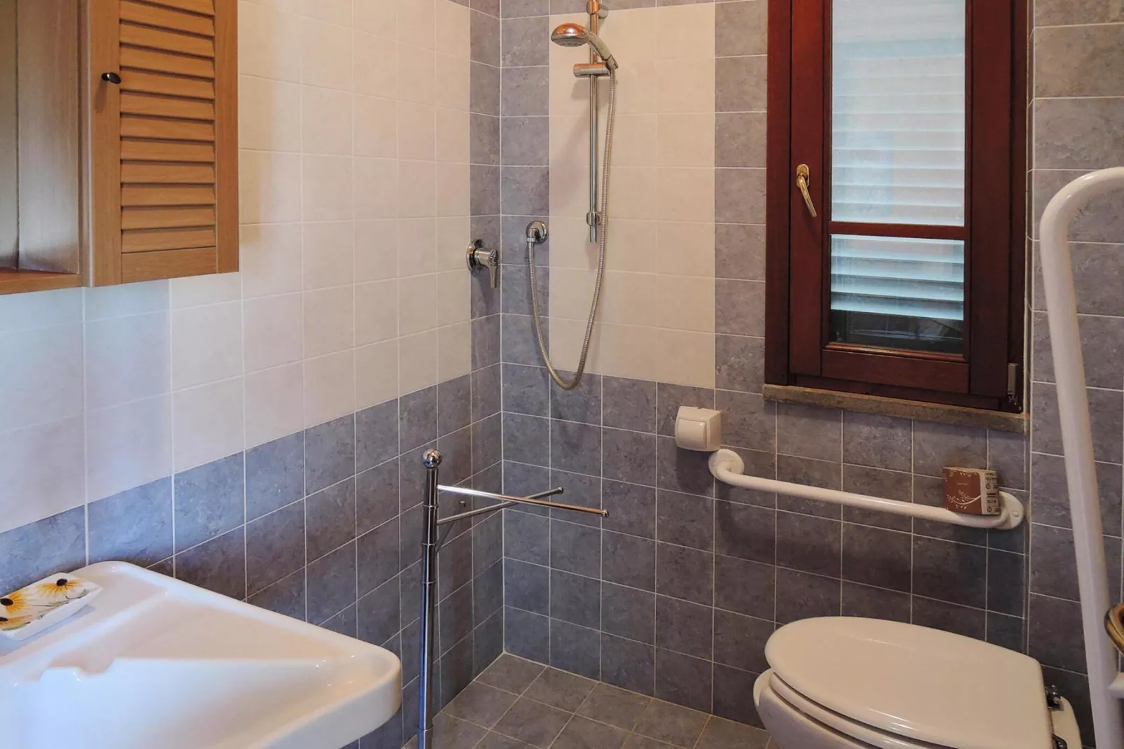 Agri-tourism Borgo Pinete, Pinete Fucecchio-Trilo, Typ 4, 1-6 Pax-Bathroom