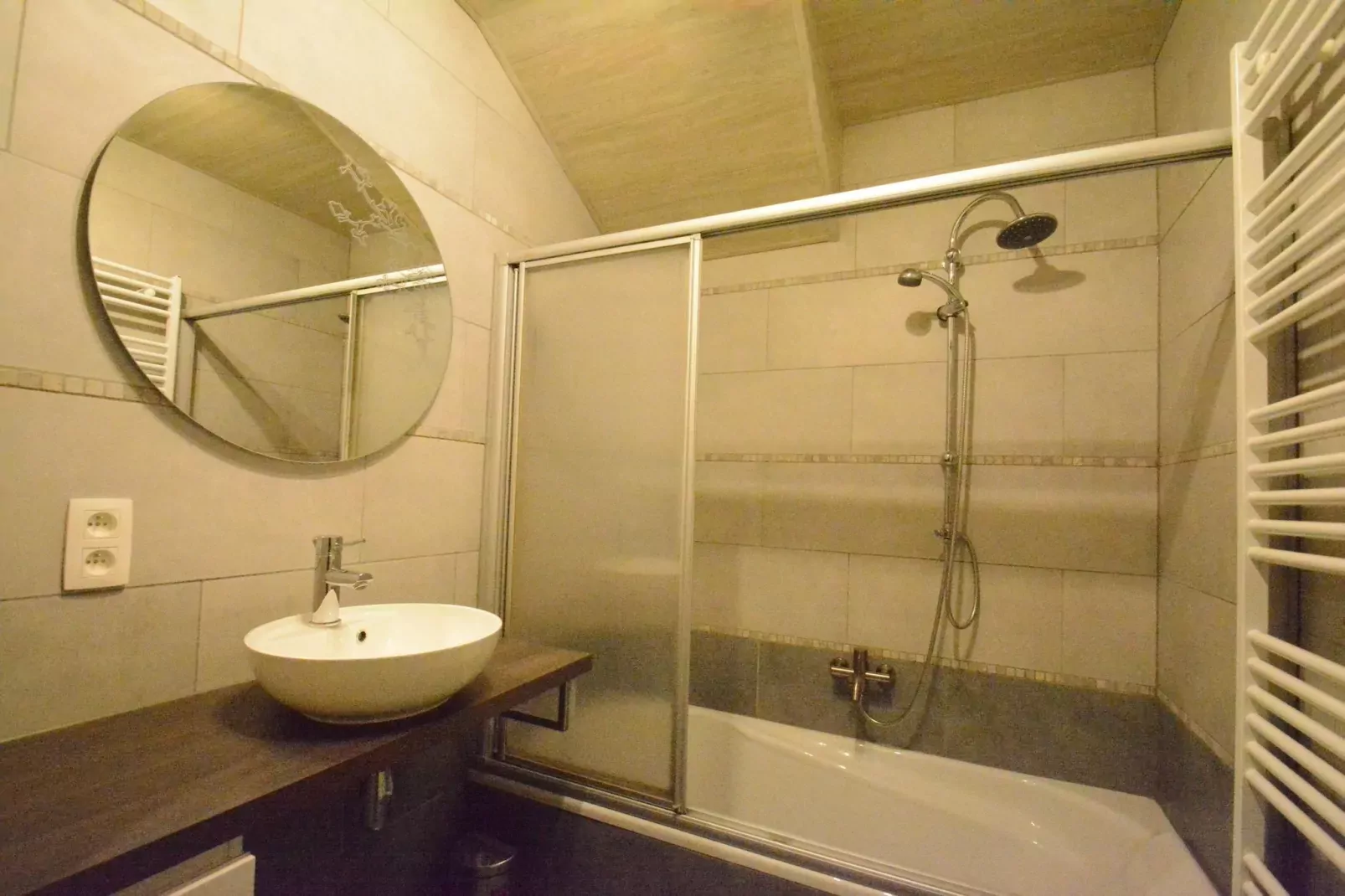 Le Chalet du Coteau-Bathroom