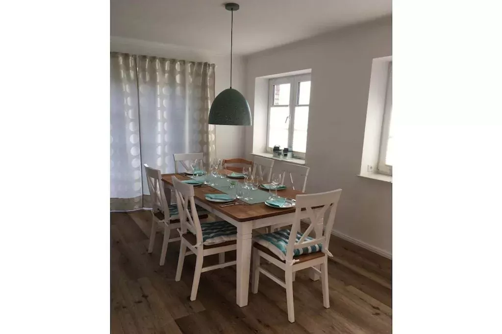 242553-Nicht getaggt