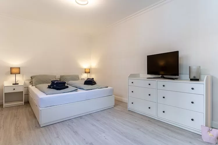 Ferienwohnung Flamingo-Schlafzimmer