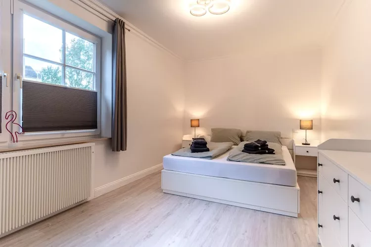 Ferienwohnung Flamingo-Schlafzimmer