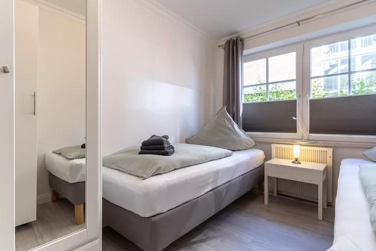 Ferienwohnung Flamingo-Schlafzimmer