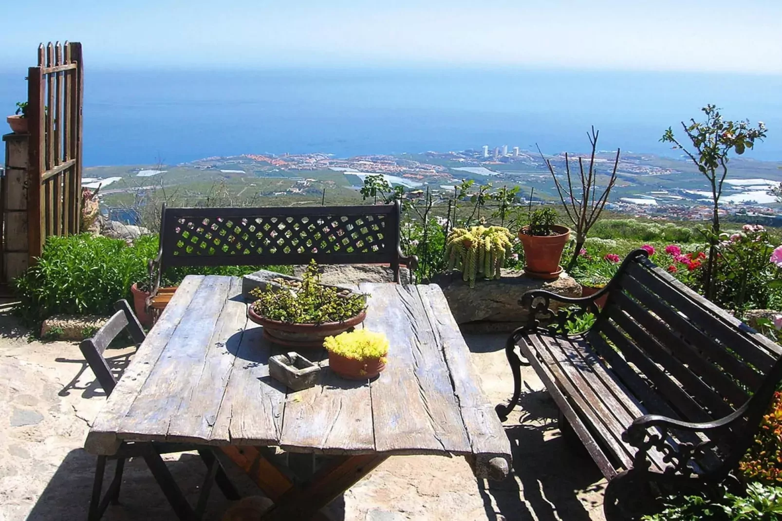 Casa Tajona-Jardin d'été