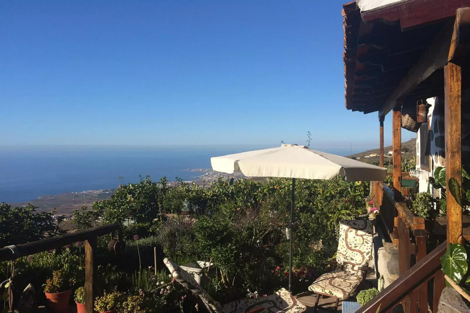 Casa Tajona-Vue d'été