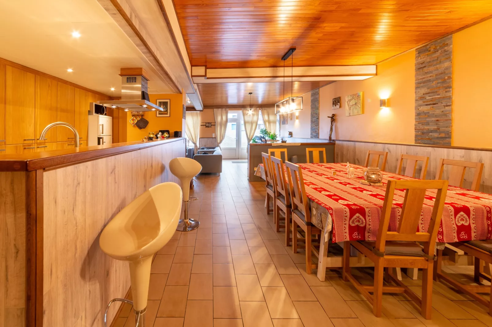 Entre Gaume et Ardenne-Dining room