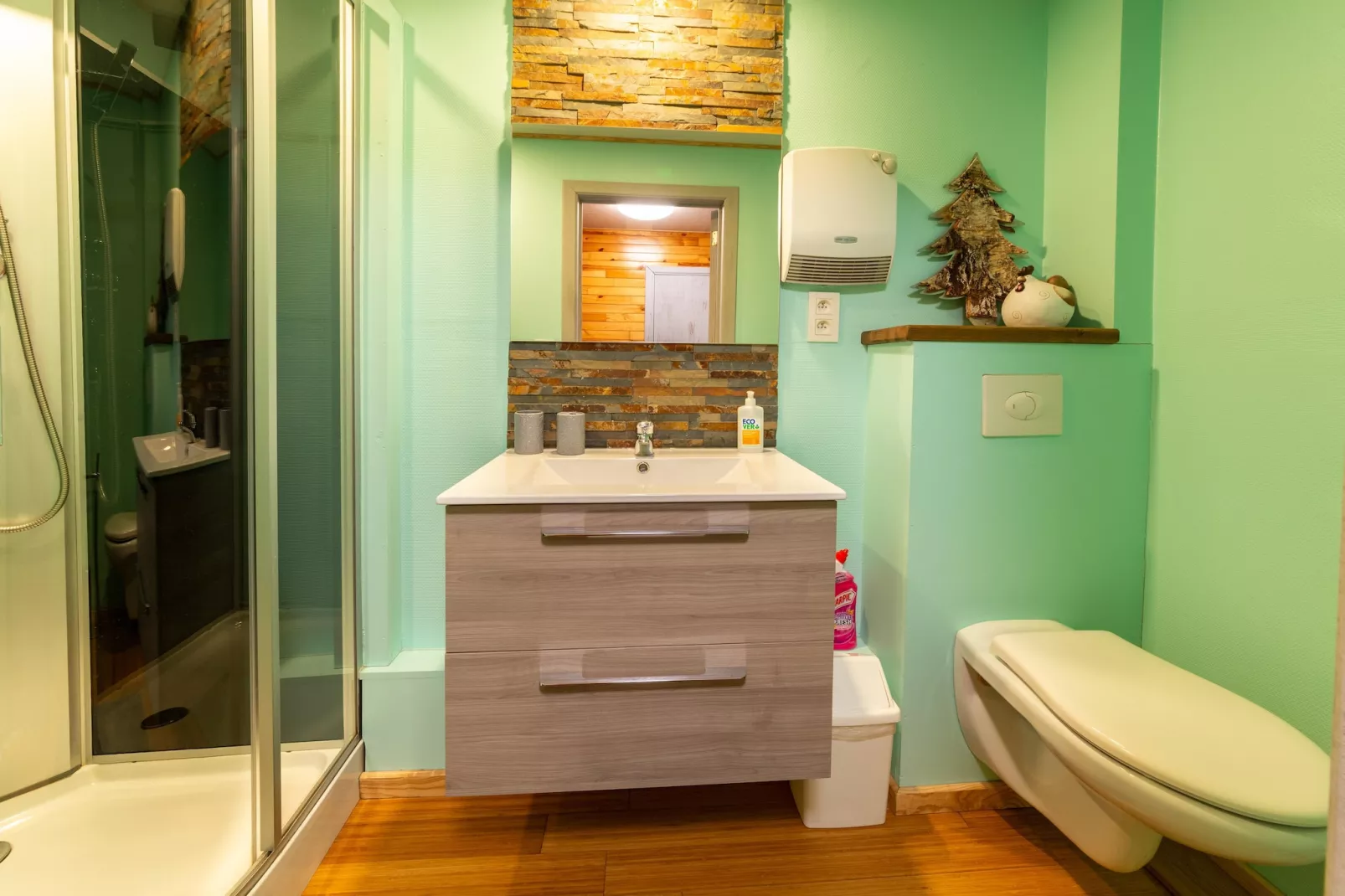 Entre Gaume et Ardenne-Bathroom