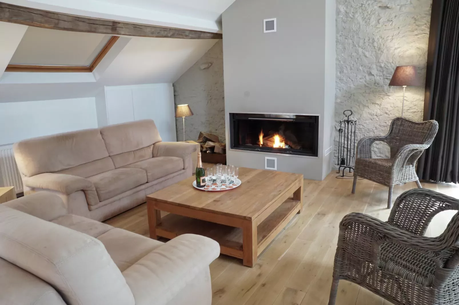 La Grange de Lesse-Salon