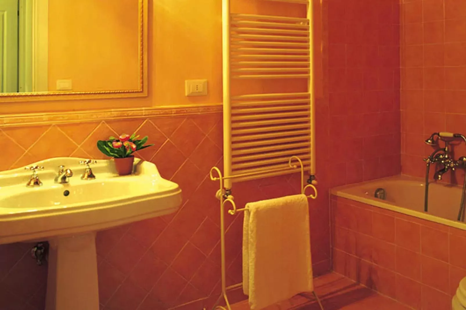 Ferienanlage Borgo della Meliana Gambassi Terme Typ Trilo Lux-Bathroom
