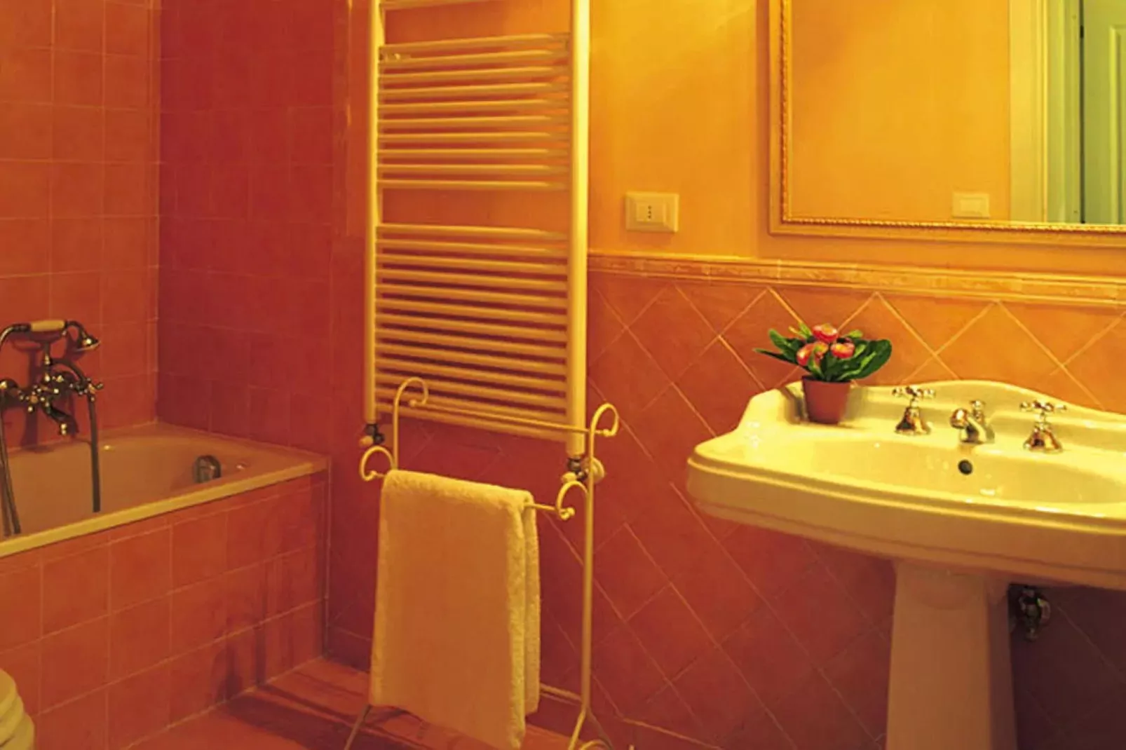 Ferienanlage Borgo della Meliana Gambassi Terme Typ Trilo Lux-Bathroom