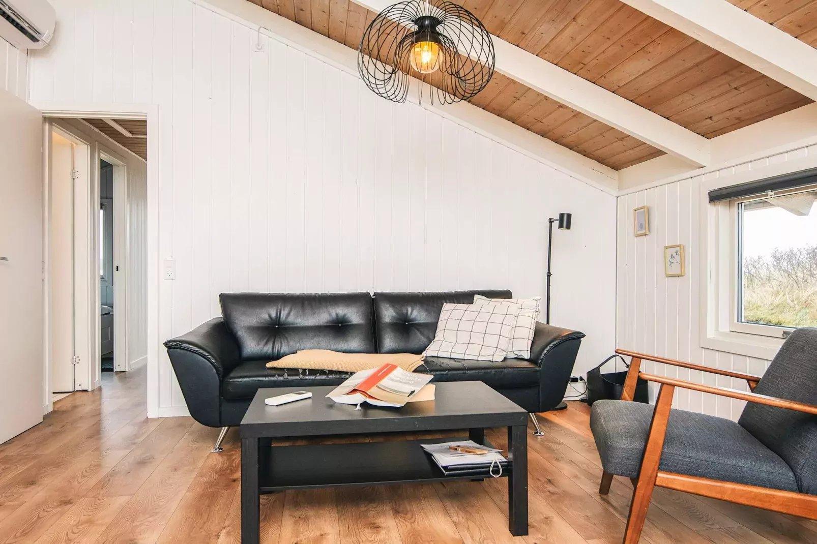 4 person holiday home in Hvide Sande-Indoor